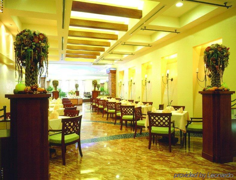 Formosan Naruwan Hotel T'ai-tung Buitenkant foto The restaurant