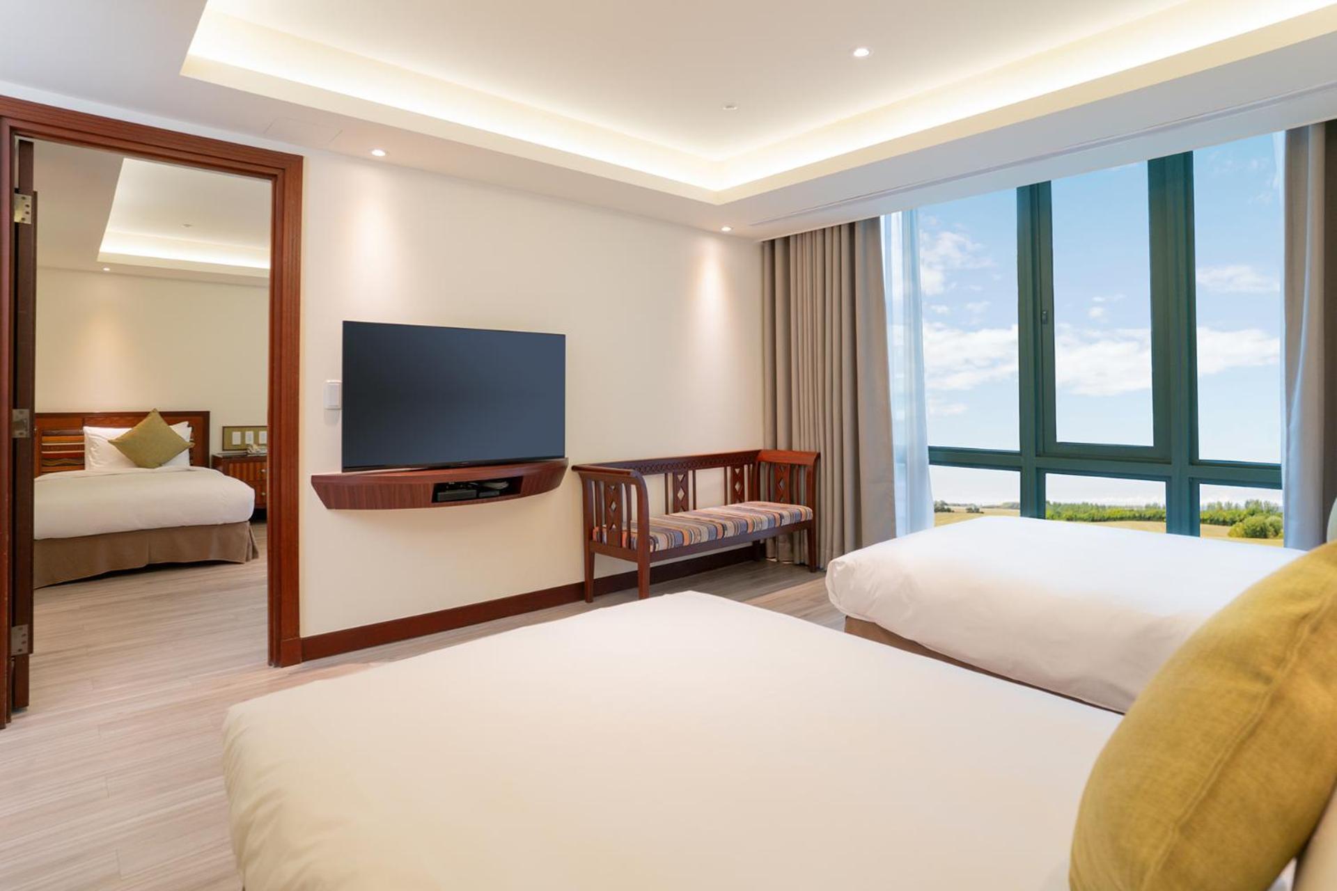 Formosan Naruwan Hotel T'ai-tung Buitenkant foto Deluxe Family Room