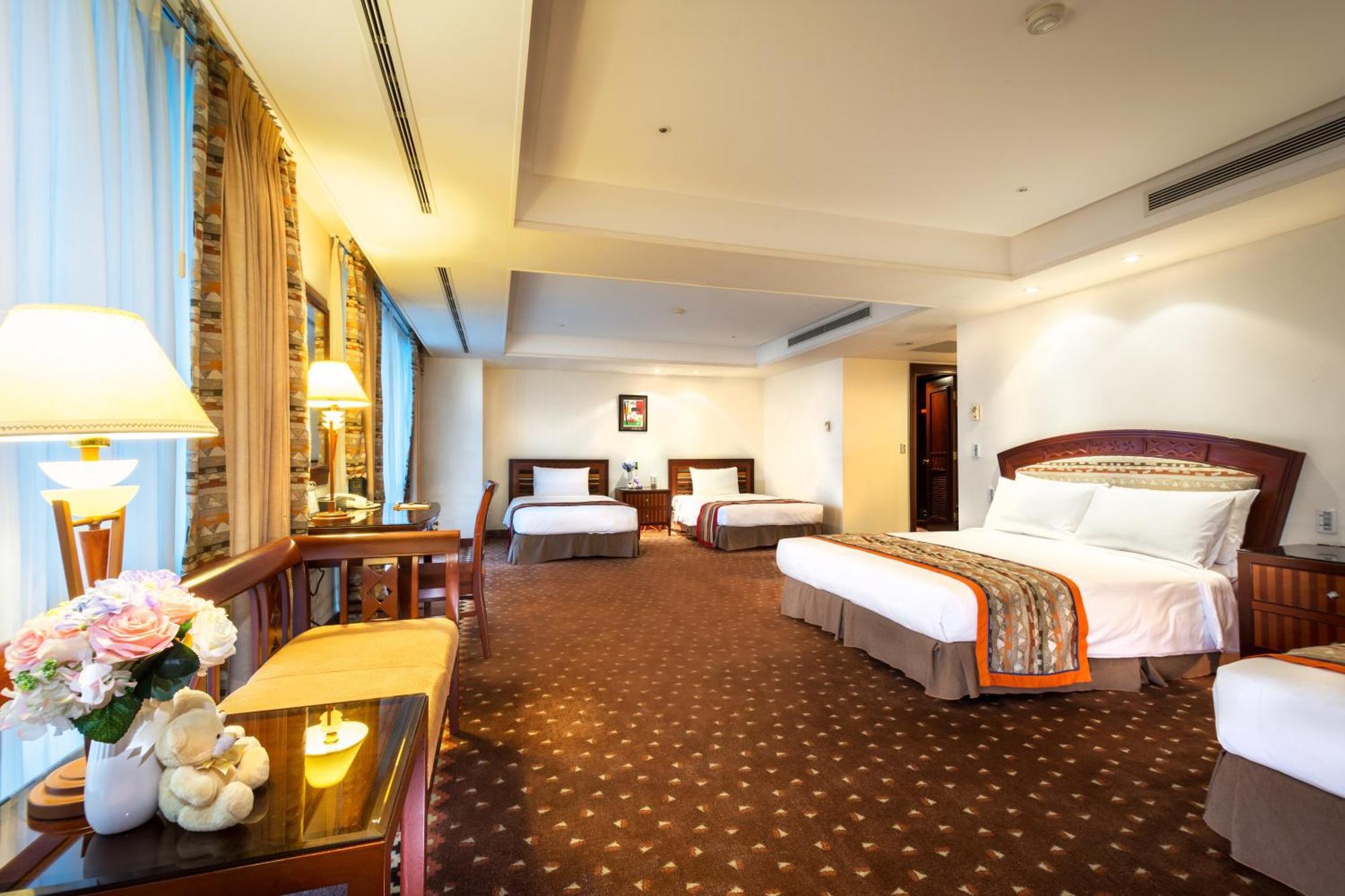 Formosan Naruwan Hotel T'ai-tung Buitenkant foto Family Suite